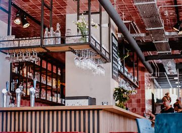 netherlands/rotterdam/centrum/bar/bar-blink