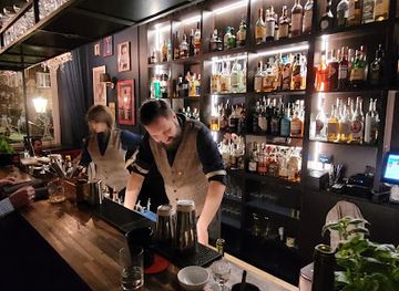 poland/kashubia/bar/winston-bar-cocktail-bar-centrum-gdansk