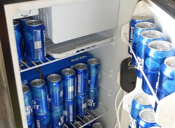 montana/gallatin-national-forest/bar/the-tractor-house-bar