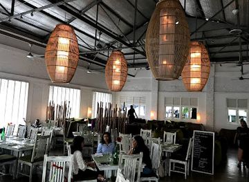 sri-lanka/colombo/cinnamon-gardens/bar/curve-bar