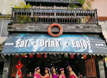 indonesia/riau-islands/bar/sand-terrace