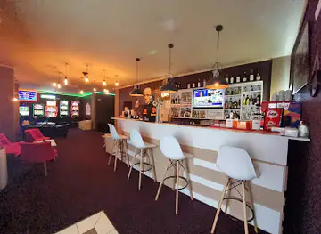 El Padre Brasov (sală jocuri / cafenea / bar / casă pariuri )