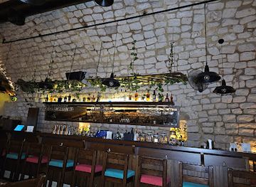 lebanon/kesserwan/bar/narcos-resto-pub