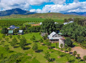 south-africa/drakensberg-mountains/bar/tower-of-pizza