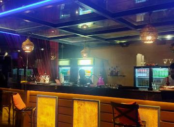 india/kanpur/bar/duman-sky-lounge