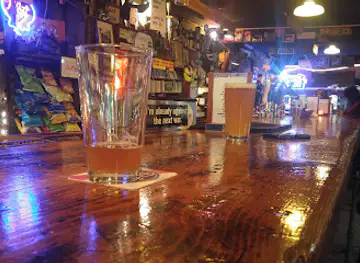 Charlie O's