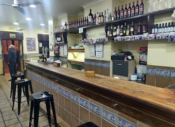 spain/cadiz/el-populo/bar/bar-el-laurel