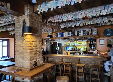 lithuania/lithuanian-seaside/bar/busi-trecias