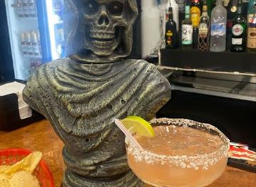 connecticut/meriden/bar/la-patrona-cafe