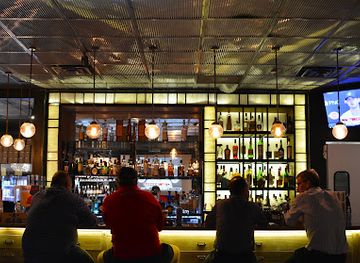 florida/miami/downtown-miami/bar/aficionados-liquor-store-mixology-bar