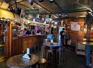 argentina/ushuaia/bar/santos