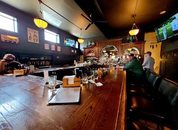 montana/the-crazy-mountains/bar/fainting-goat-pub