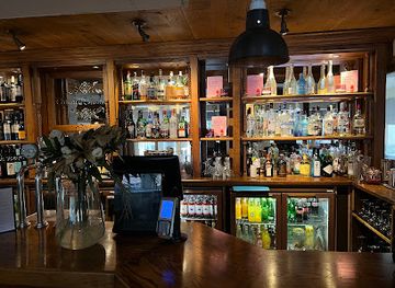 united-kingdom/hertfordshire/bar/the-crooked-chimney