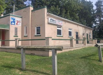 pennsylvania/presque-isle-state-park/bar/park-tavern