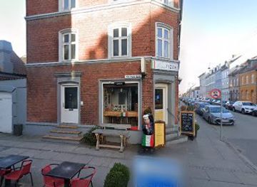 denmark/aarhus/frederiksbjerg/bar/den-runde-bar