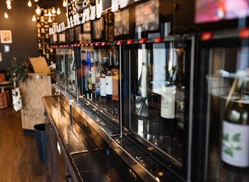 new-hampshire/merrimack-valley/bar/vine-32-wine-graze-bar