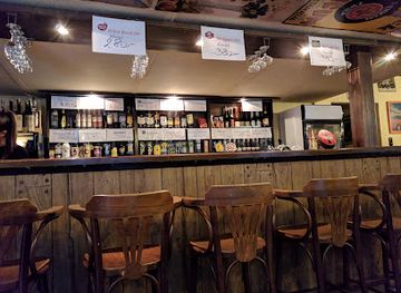 hungary/cserehat/bar/cheers-pub