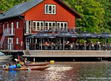 sweden/dalsland/bar/roynes-sjomagasin