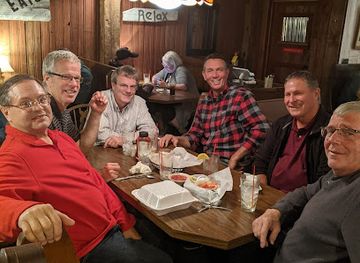 indiana/hoosier-national-forest/bar/hideaway-lounge