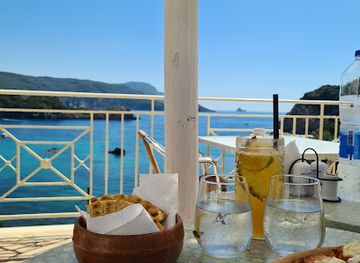 greece/corfu/paleokastritsa/bar/vivaria-pool-bar