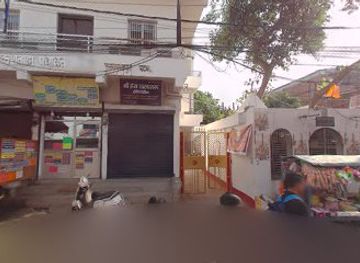 india/bihar/bar/the-moctell-cocktail-waar-tender