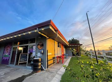 costa-rica/monteverde-cloud-forest/bar/monteverde-brewing-company