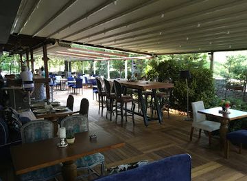 turkiye/uludag/bar/well-pub