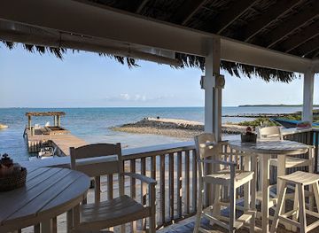 the-bahamas/crooked-island/bar/tiny-s-hurricane-hole