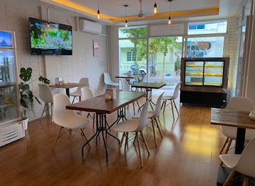 maldives/hulhumale-island/bar/chakalet-s