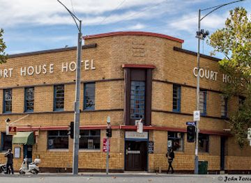 australia/northern-western-australia/bar/the-courthouse