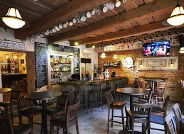 lithuania/vilnius/naujamiestis/bar/cheers-pub