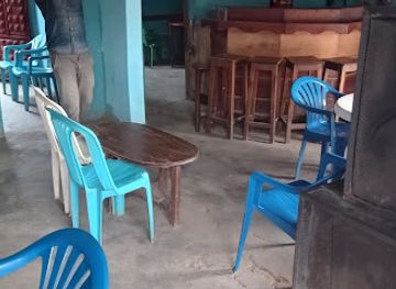 uganda/western-region/bar/fb-bar-lodges