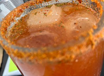 guatemala/semuc-champey/bar/la-curva-del-gordo