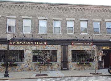 rhode-island/burlingame-state-park/bar/the-brazen-hen