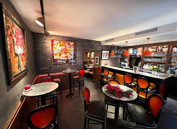 france/dijon/quartier-de-la-fontaine-d-ouche/bar/caveau-de-la-chouette