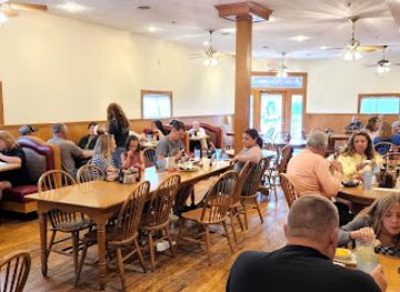 ohio/mohican-state-park/bar/hangout