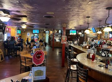 colorado/colorado-springs/manitou-springs/bar/townhouse-sports-grill