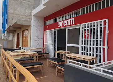 "Dream" Bar & Restaurante
