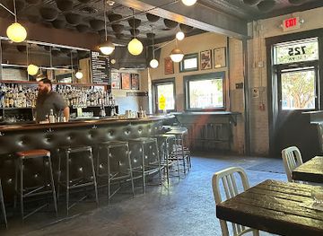 washington/southwest-washington/bar/all-souls-bar