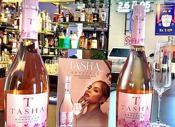 puerto-rico/aguadilla/bar/queens-rule-bar-tapas