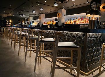 florida/miami-beach/bar/the-greystone-bar