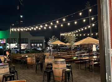 california/martinez/bar/five-suns-brewing