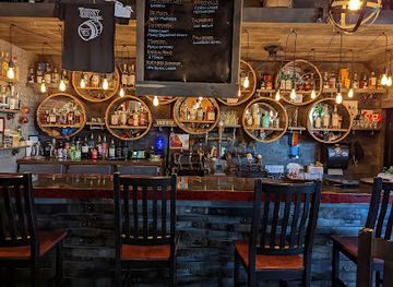 canada/peace-river-country/bar/the-whisky-barrel