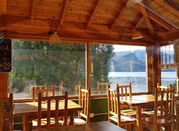 argentina/atlantic-patagonia/bar/playa-quila-quina