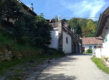 austria/wachau/bar/weingut-pomassl