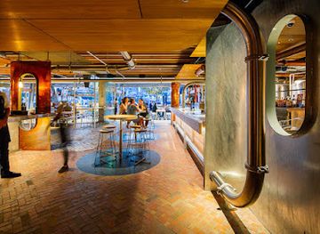 australia/south-west/bar/the-sporting-globe-x-4-pines