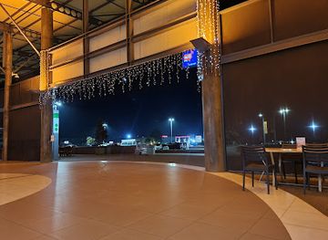 malawi/lilongwe-plain/bar/acres-bar-grill