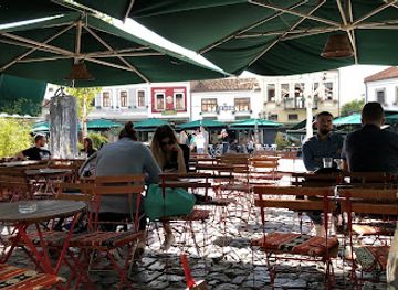 albania/korce-region/bar/komiteti-kafe-muzeum