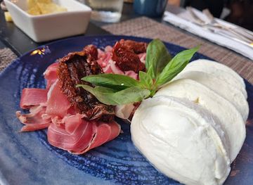 italy/valtellina/bar/tennis-bar-restaurant