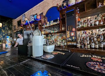 texas/houston/downtown-houston/bar/little-dipper-bar